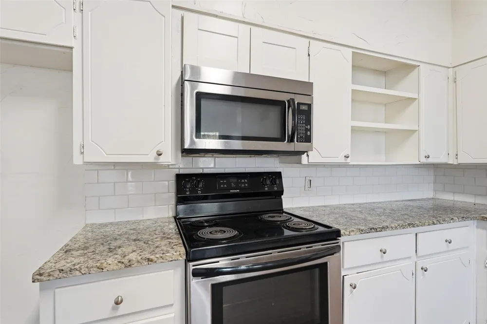 900 W Morgan Denison, TX 75020