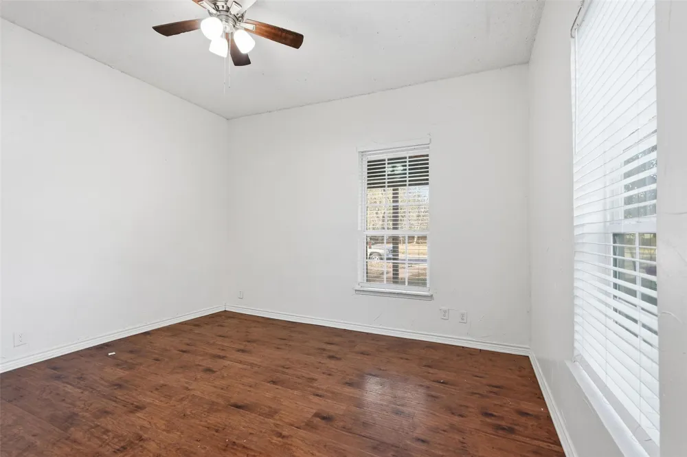 900 W Morgan Denison, TX 75020
