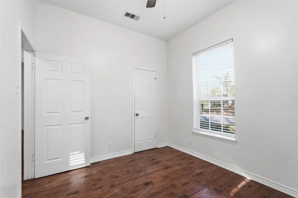 900 W Morgan Denison, TX 75020