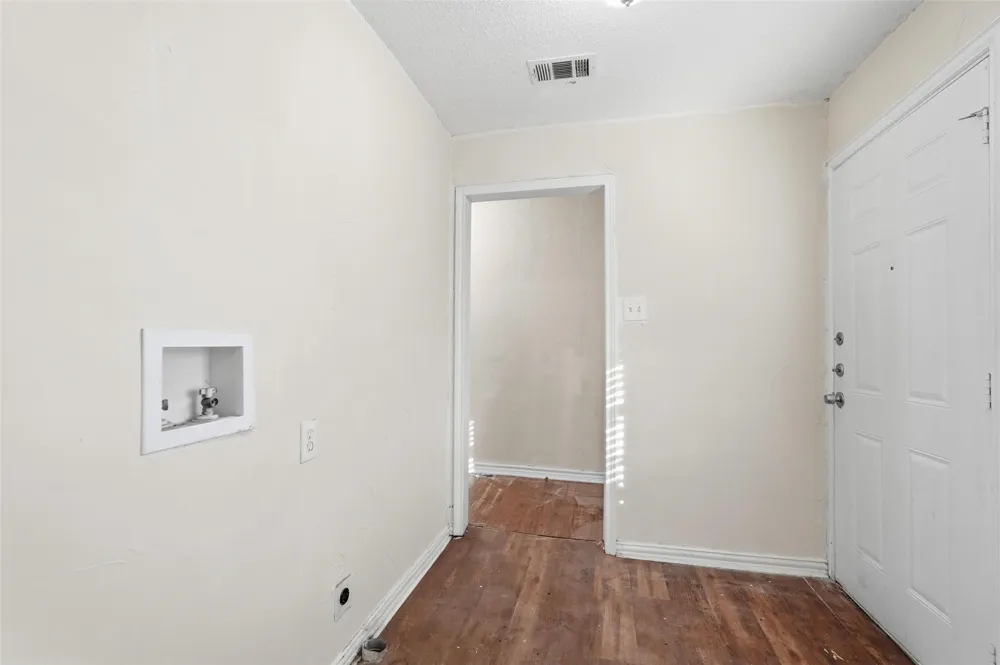 900 W Morgan Denison, TX 75020