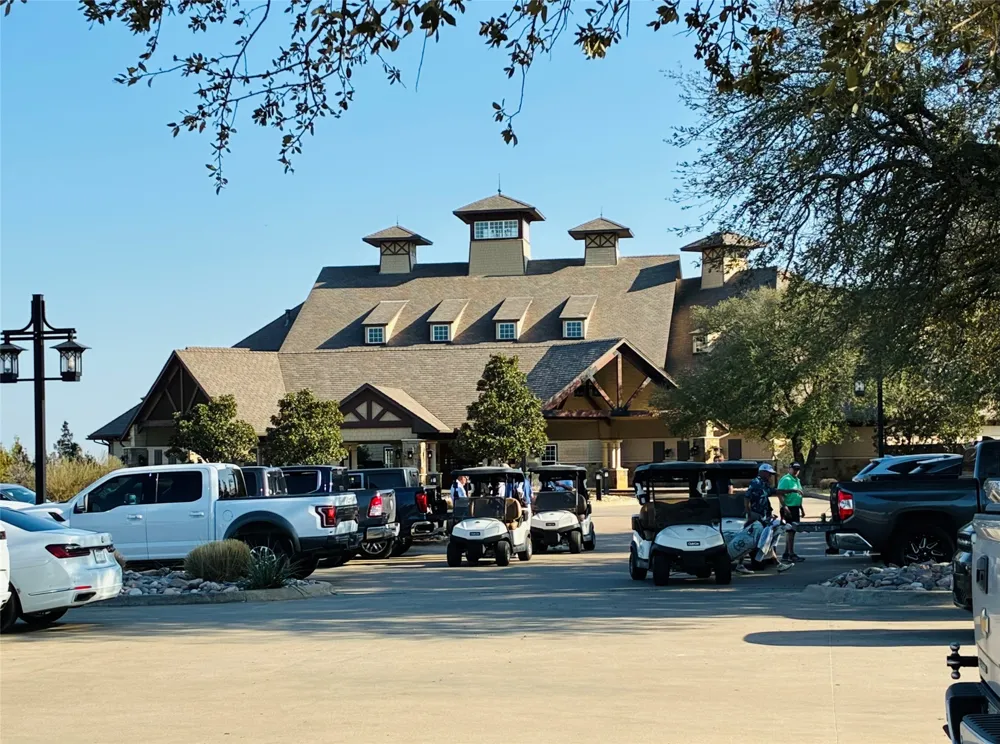 6500 Castle Royle Drive Cleburne, TX 76033
