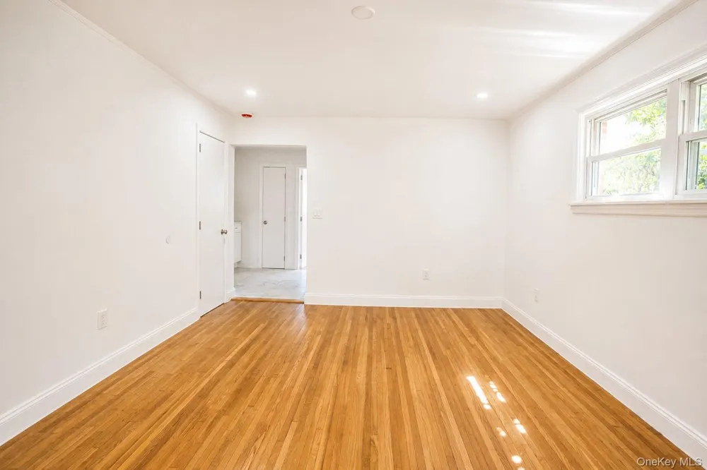 330 E Broadway #107 Long Beach, NY 11561