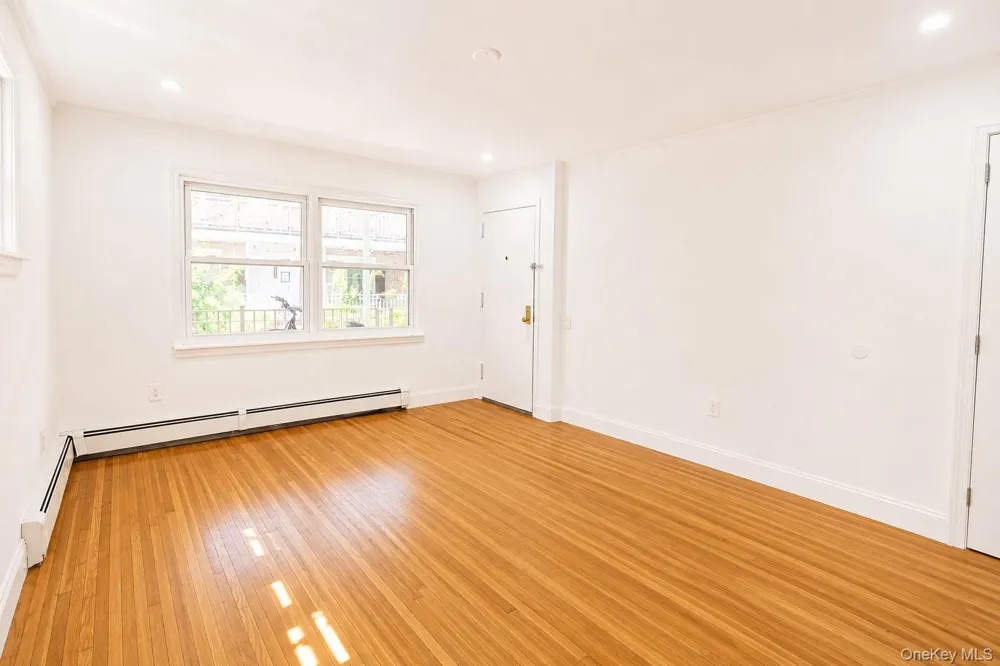 330 E Broadway #107 Long Beach, NY 11561