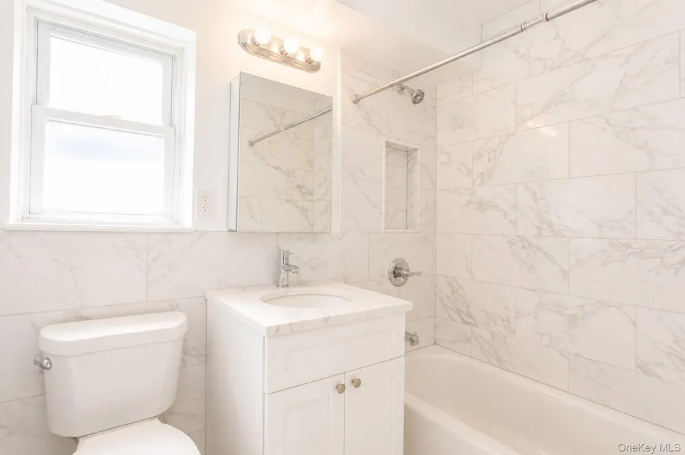 330 E Broadway #107 Long Beach, NY 11561