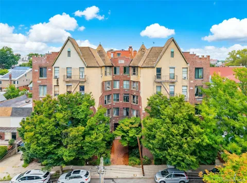 147-37 Beech Avenue #3F