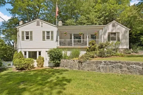 13 Split Rock Road