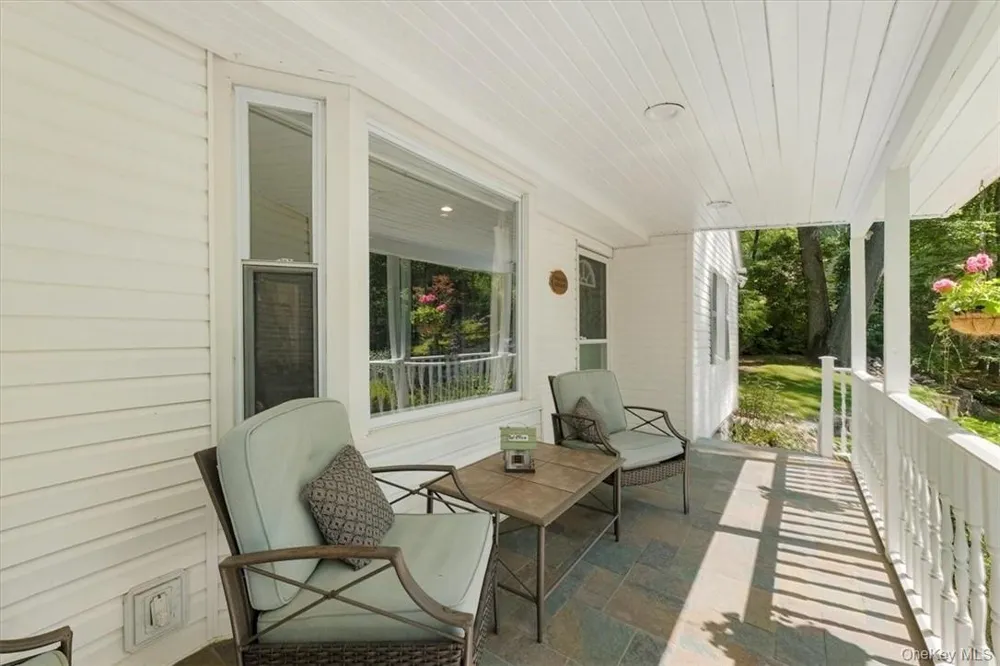 13 Split Rock Road Mahopac, NY 10541