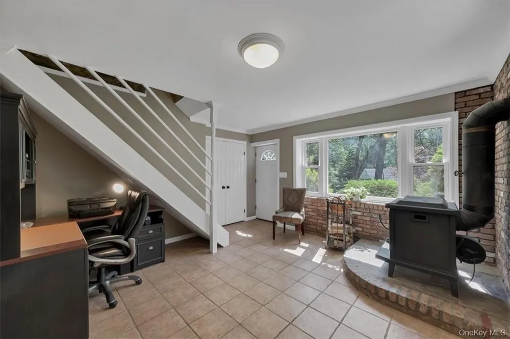 13 Split Rock Road Mahopac, NY 10541