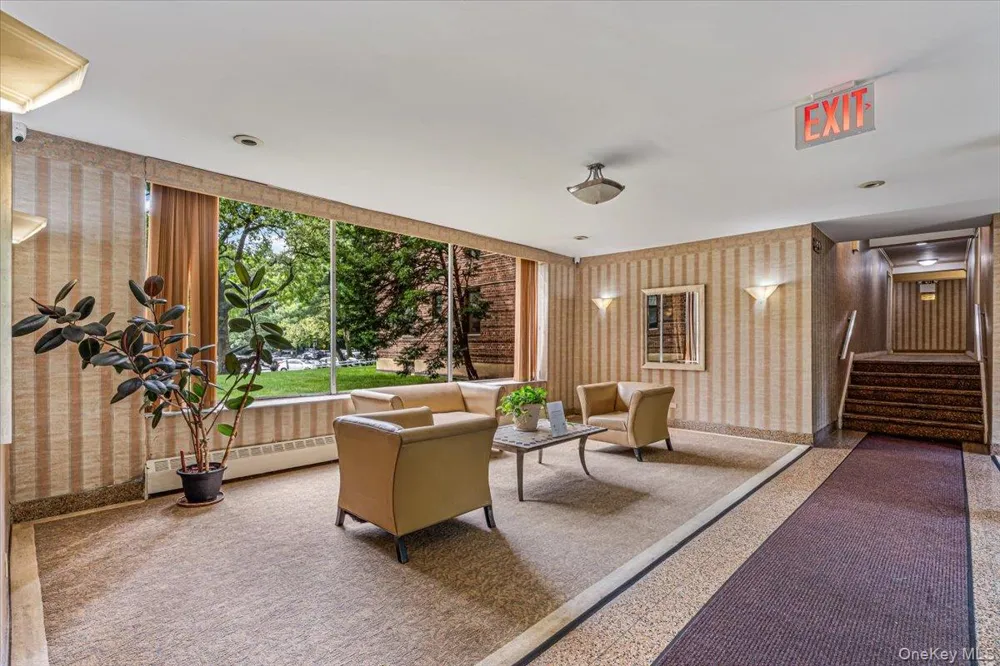 224-24 Union Street #4R Bayside, NY 11364
