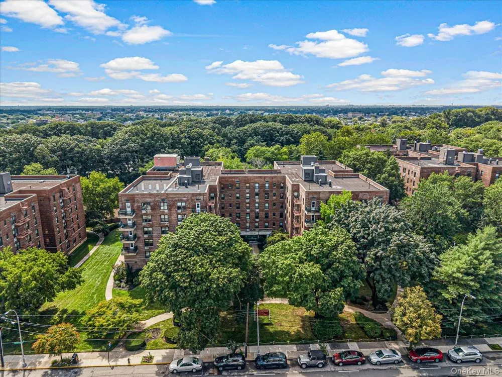 224-24 Union Street #4R Bayside, NY 11364