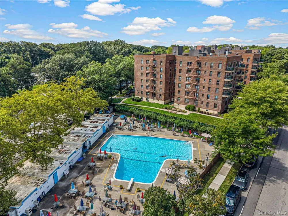 224-24 Union Street #4R Bayside, NY 11364
