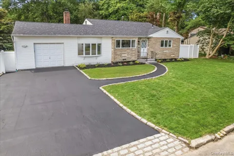 260 W 24th Street
