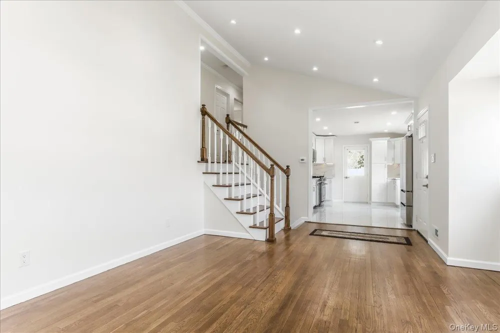 260 W 24th Street Deer Park, NY 11729