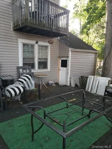 715 County Line Road Amityville, NY 11701