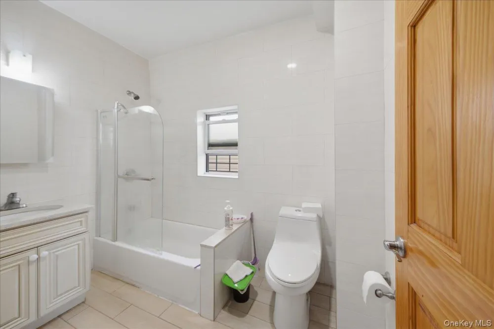 1850 Unionport Road Bronx, NY 10462