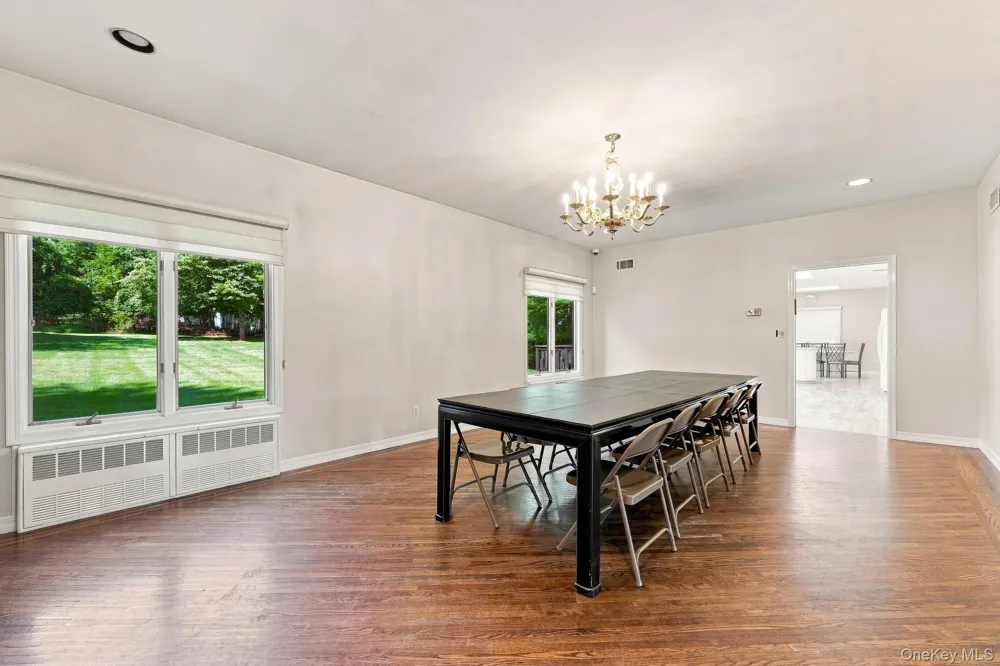 306 S Grandview Avenue Monsey, NY 10952
