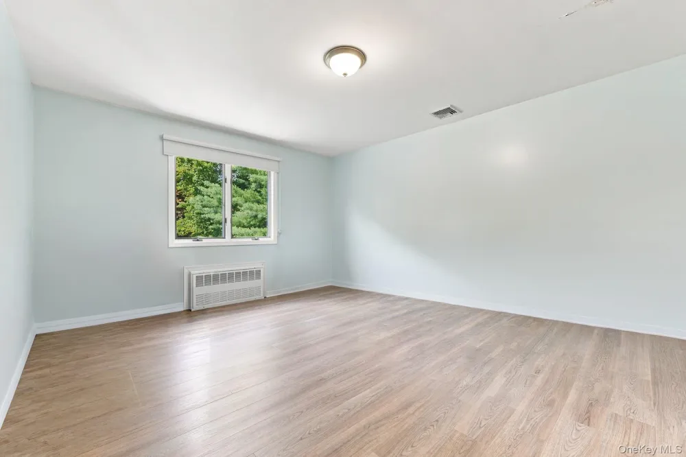 306 S Grandview Avenue Monsey, NY 10952