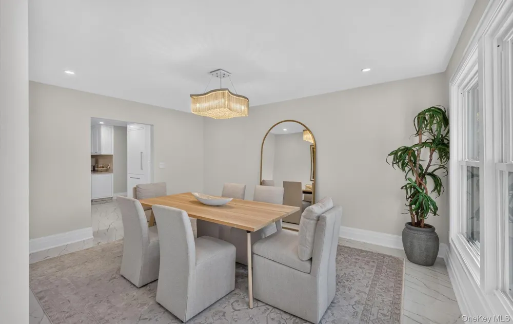 71 Wichard Boulevard Commack, NY 11725