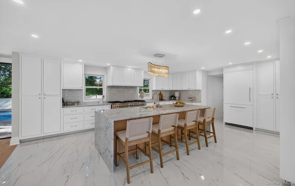 71 Wichard Boulevard Commack, NY 11725