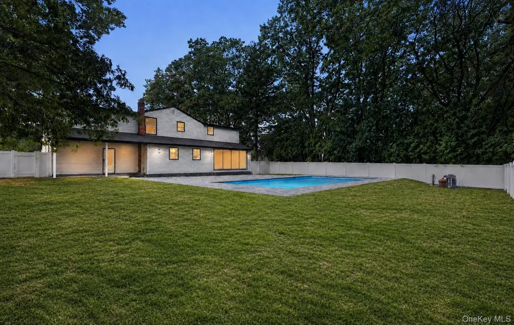 71 Wichard Boulevard Commack, NY 11725