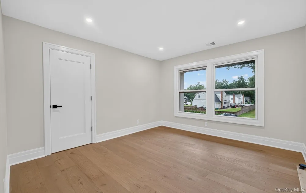 71 Wichard Boulevard Commack, NY 11725