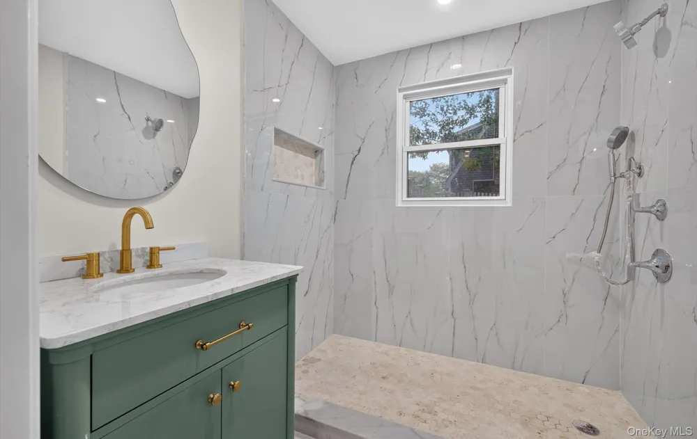 71 Wichard Boulevard Commack, NY 11725