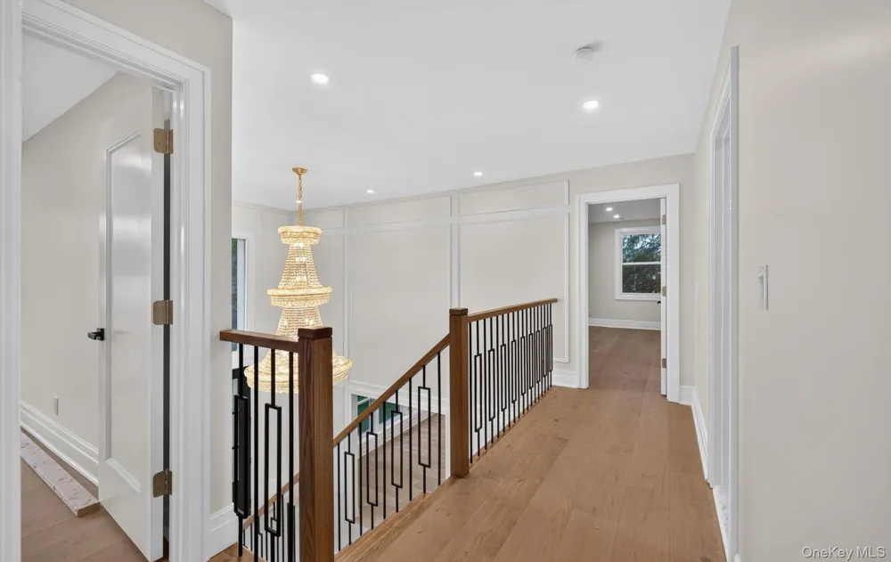 71 Wichard Boulevard Commack, NY 11725