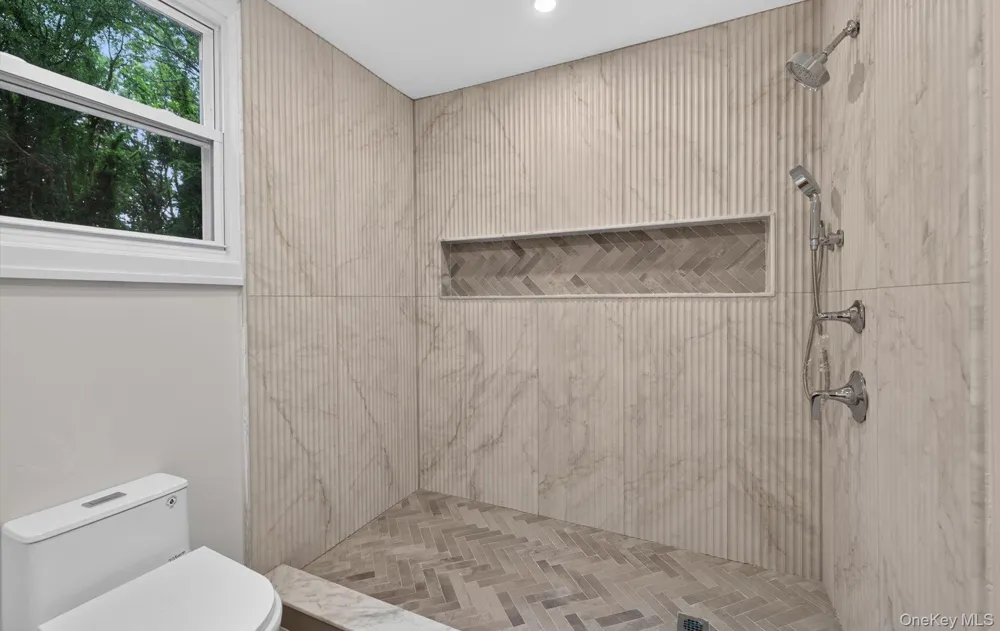 71 Wichard Boulevard Commack, NY 11725