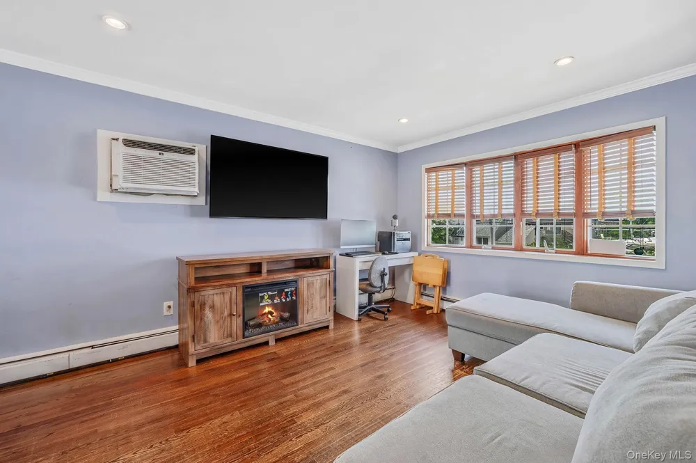 79 Jefferson Street Freeport, NY 11520