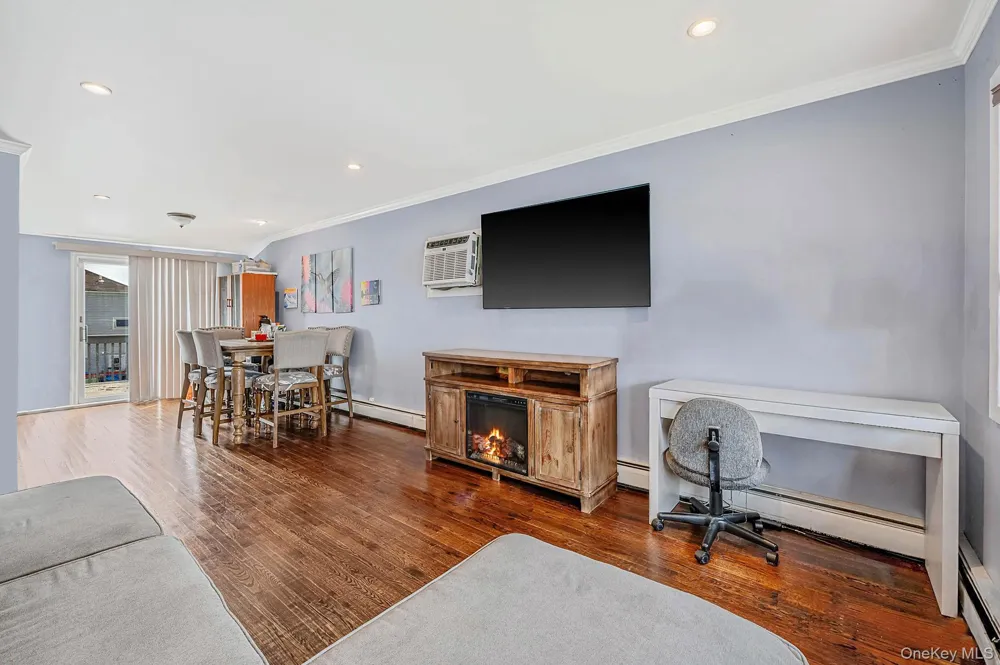 79 Jefferson Street Freeport, NY 11520