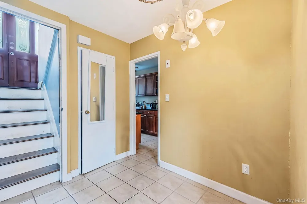 79 Jefferson Street Freeport, NY 11520