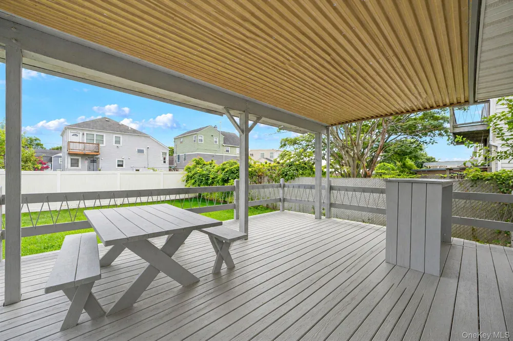 79 Jefferson Street Freeport, NY 11520