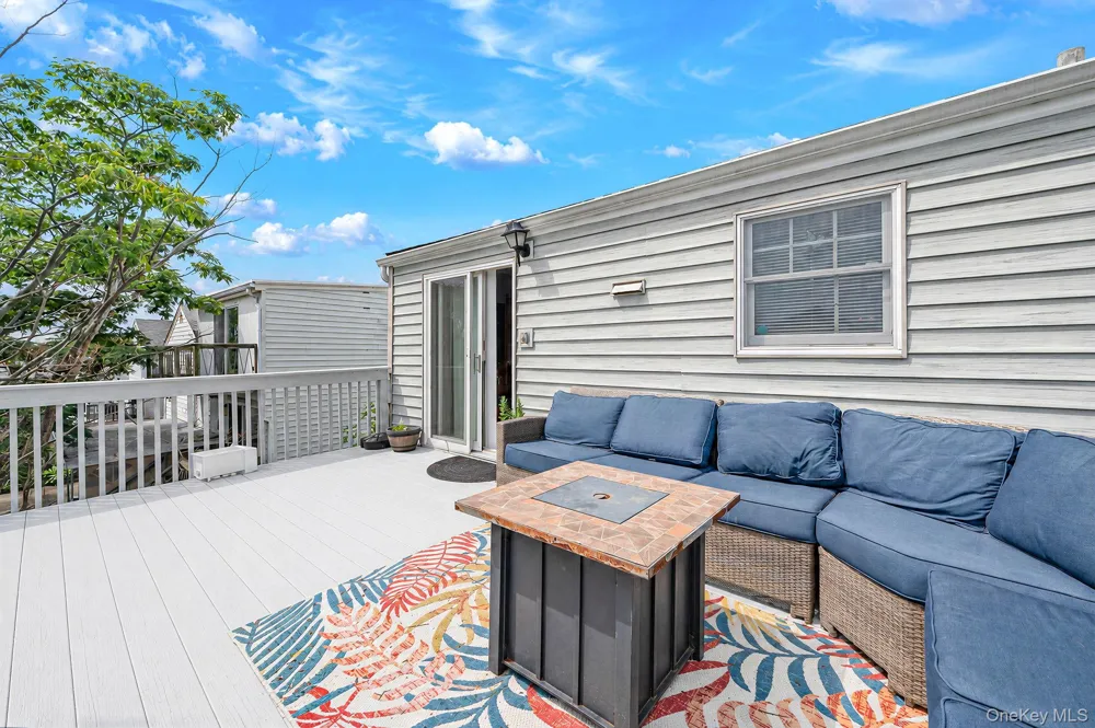 79 Jefferson Street Freeport, NY 11520