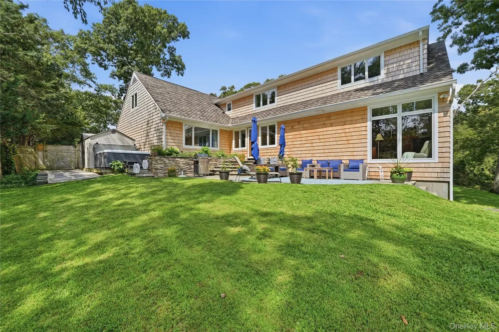 107 Lake Shore Drive Patchogue, NY 11772
