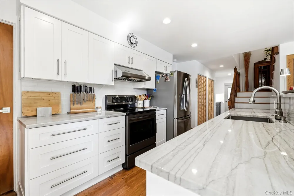 107 Lake Shore Drive Patchogue, NY 11772