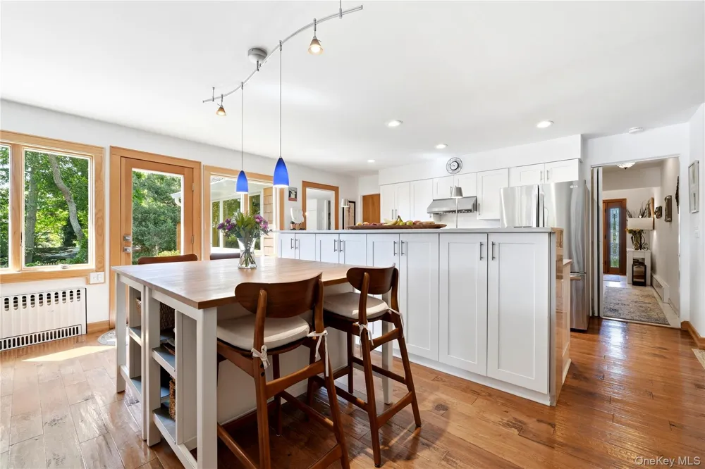 107 Lake Shore Drive Patchogue, NY 11772