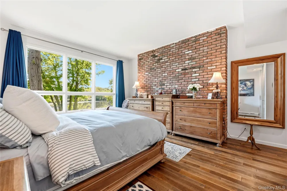 107 Lake Shore Drive Patchogue, NY 11772