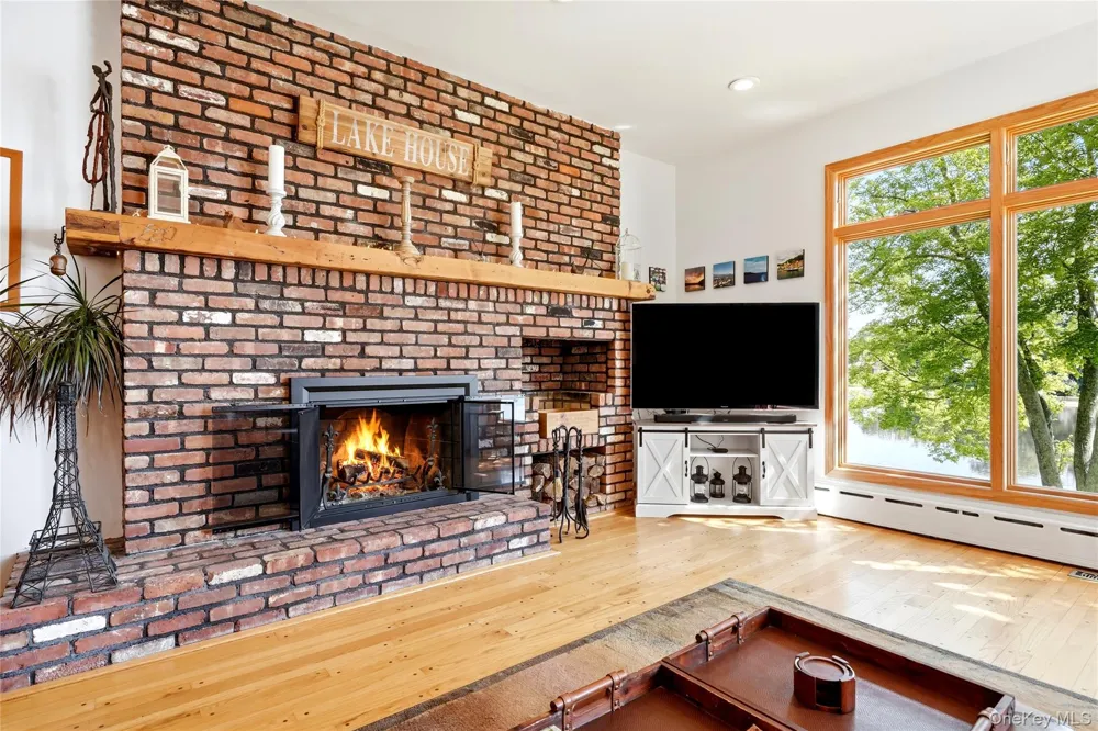 107 Lake Shore Drive Patchogue, NY 11772