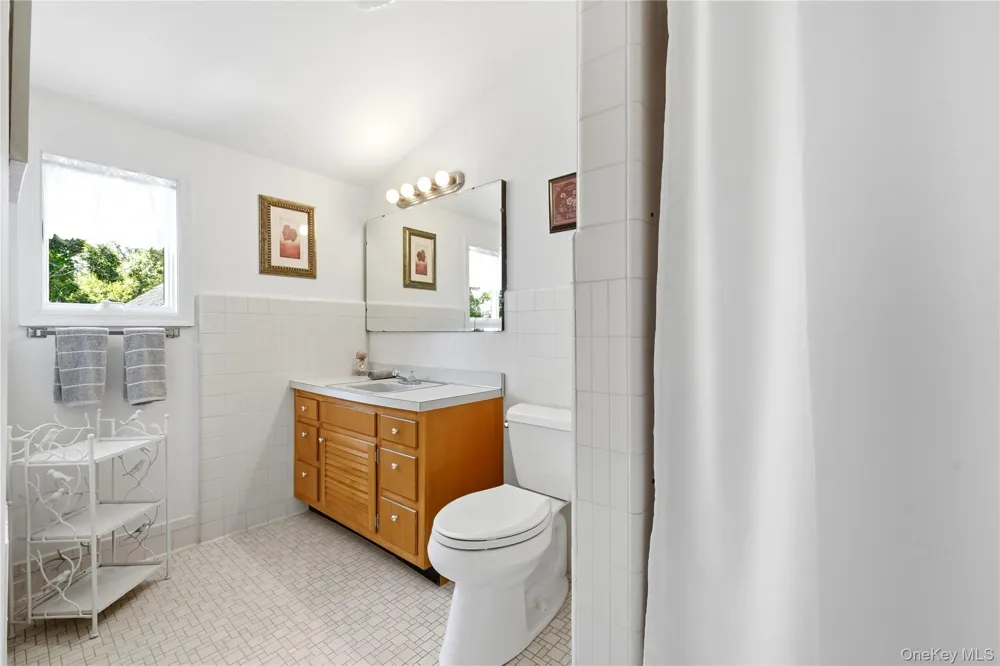107 Lake Shore Drive Patchogue, NY 11772
