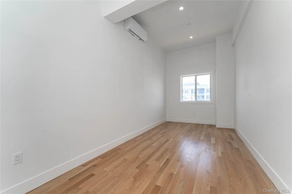 138 E Park Avenue #2 Long Beach, NY 11561