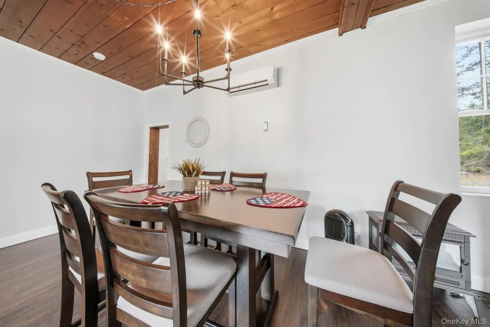 10 Stag Forest Road Forestburgh, NY 12777