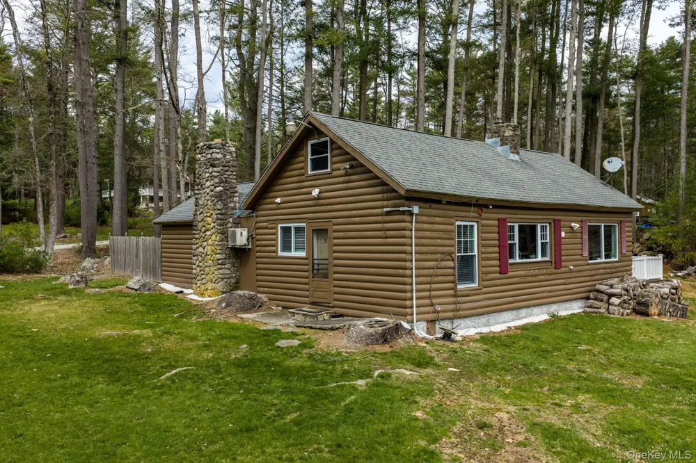 10 Stag Forest Road Forestburgh, NY 12777