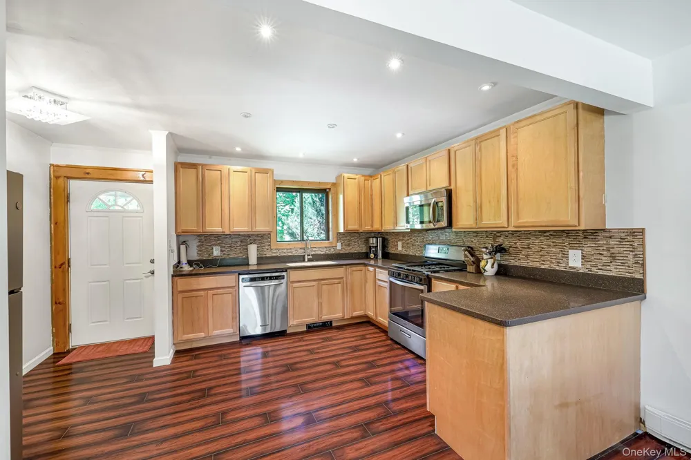 587 Dutch Hill Road Roscoe, NY 12776