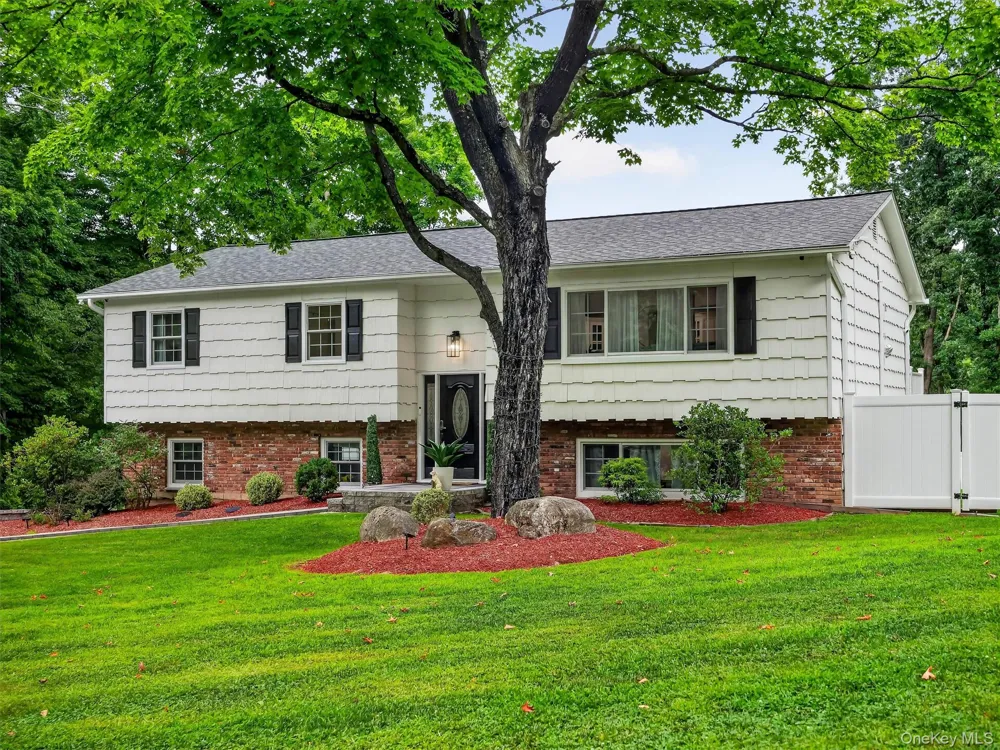 5 Evan Drive New City, NY 10956