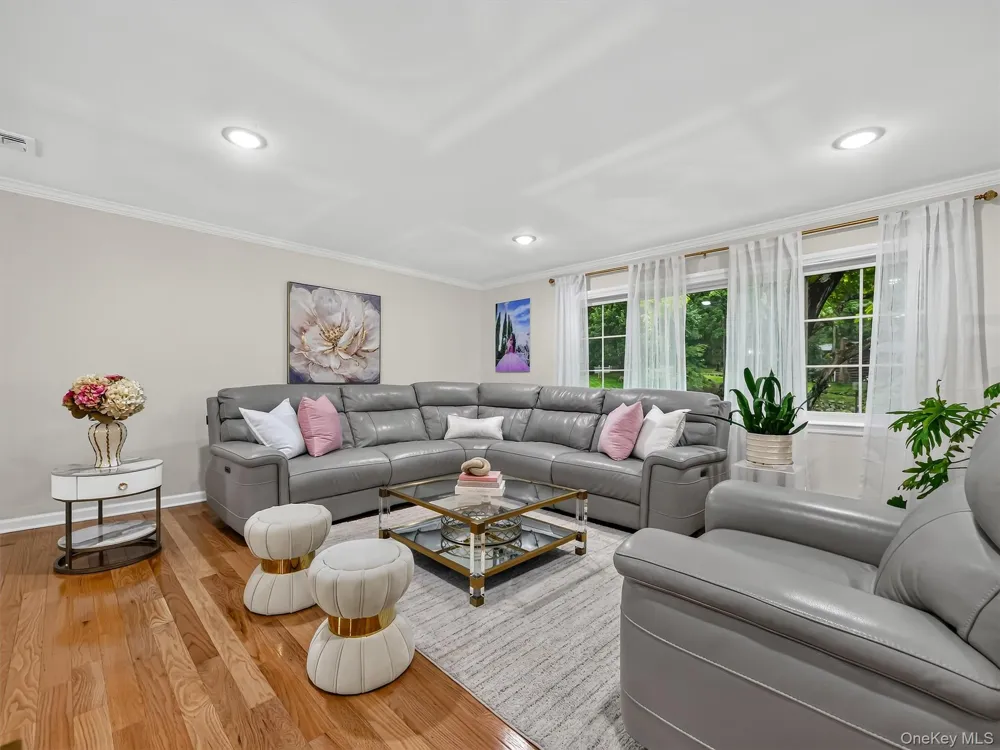 5 Evan Drive New City, NY 10956