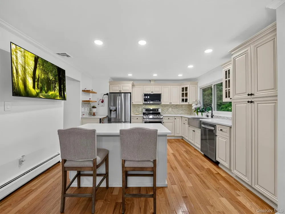 5 Evan Drive New City, NY 10956