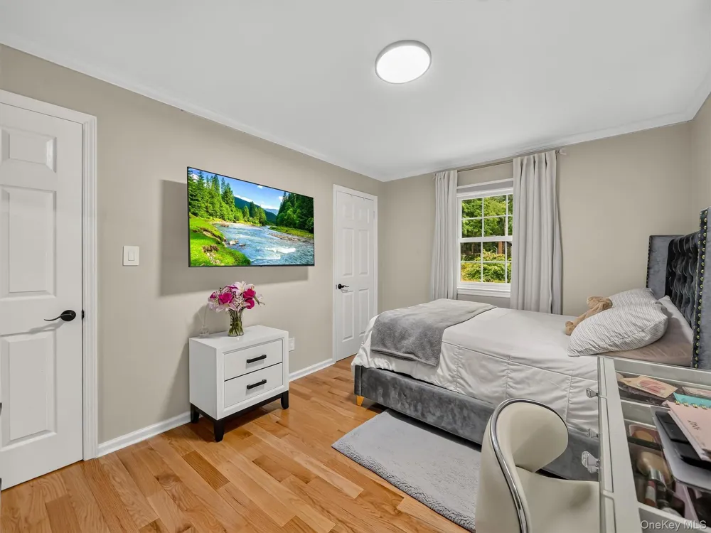 5 Evan Drive New City, NY 10956