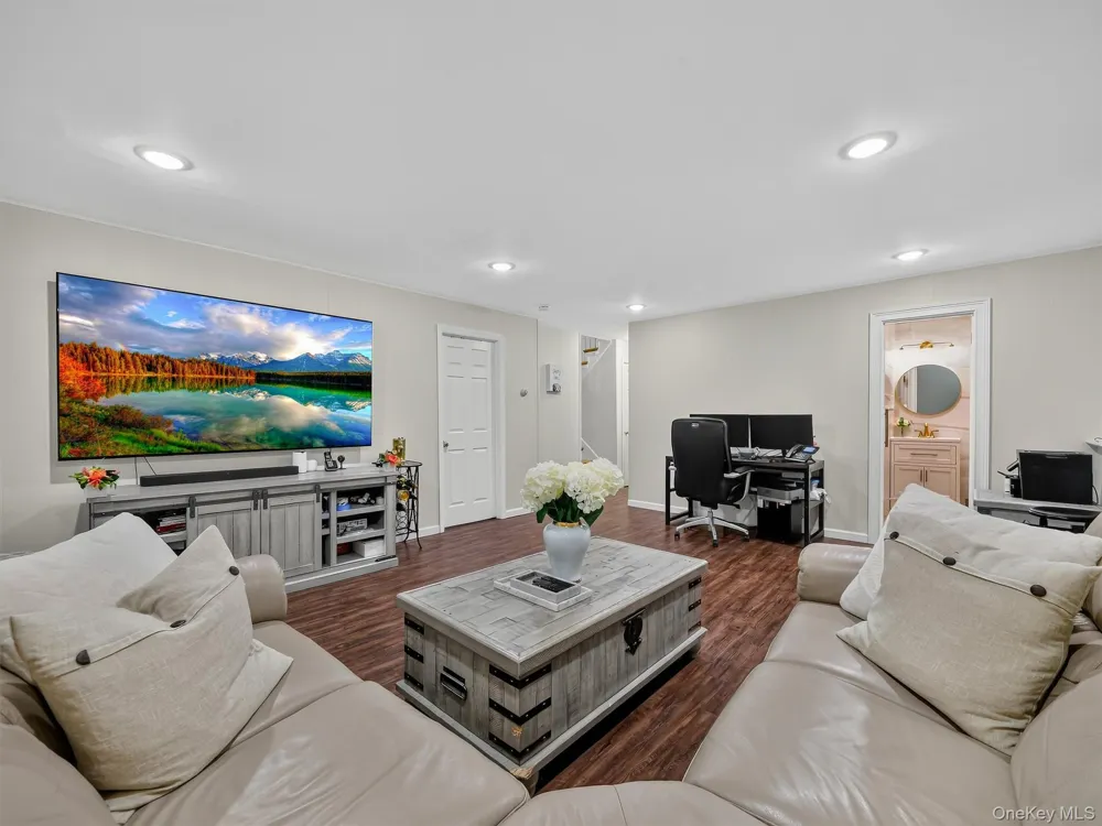 5 Evan Drive New City, NY 10956