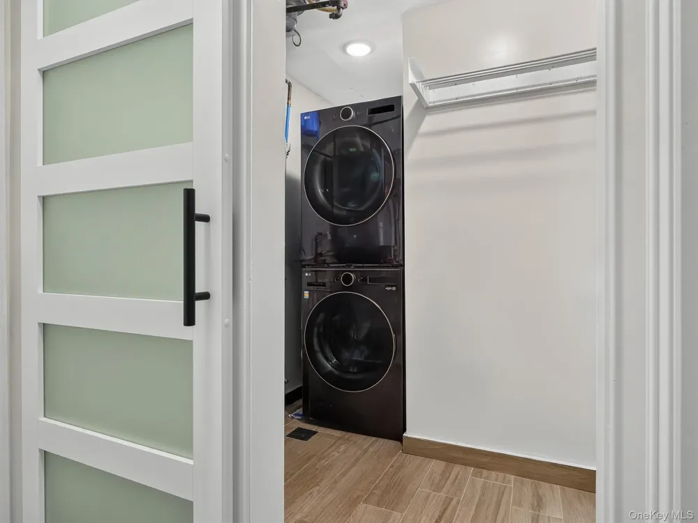 5 Evan Drive New City, NY 10956