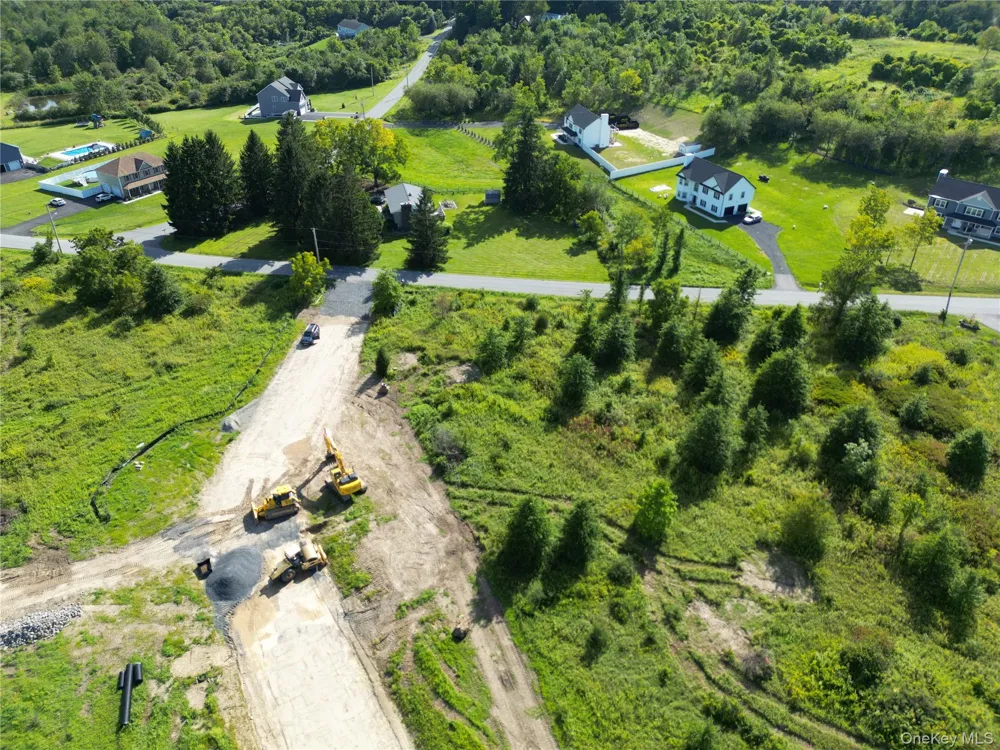 21 Lindsey Court Wallkill, NY 12568
